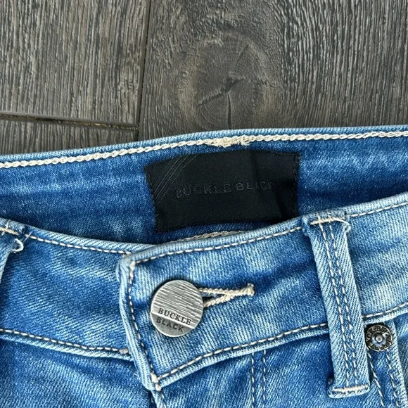 Buckle Black ankle skinny jeans - Picture 2 of 5